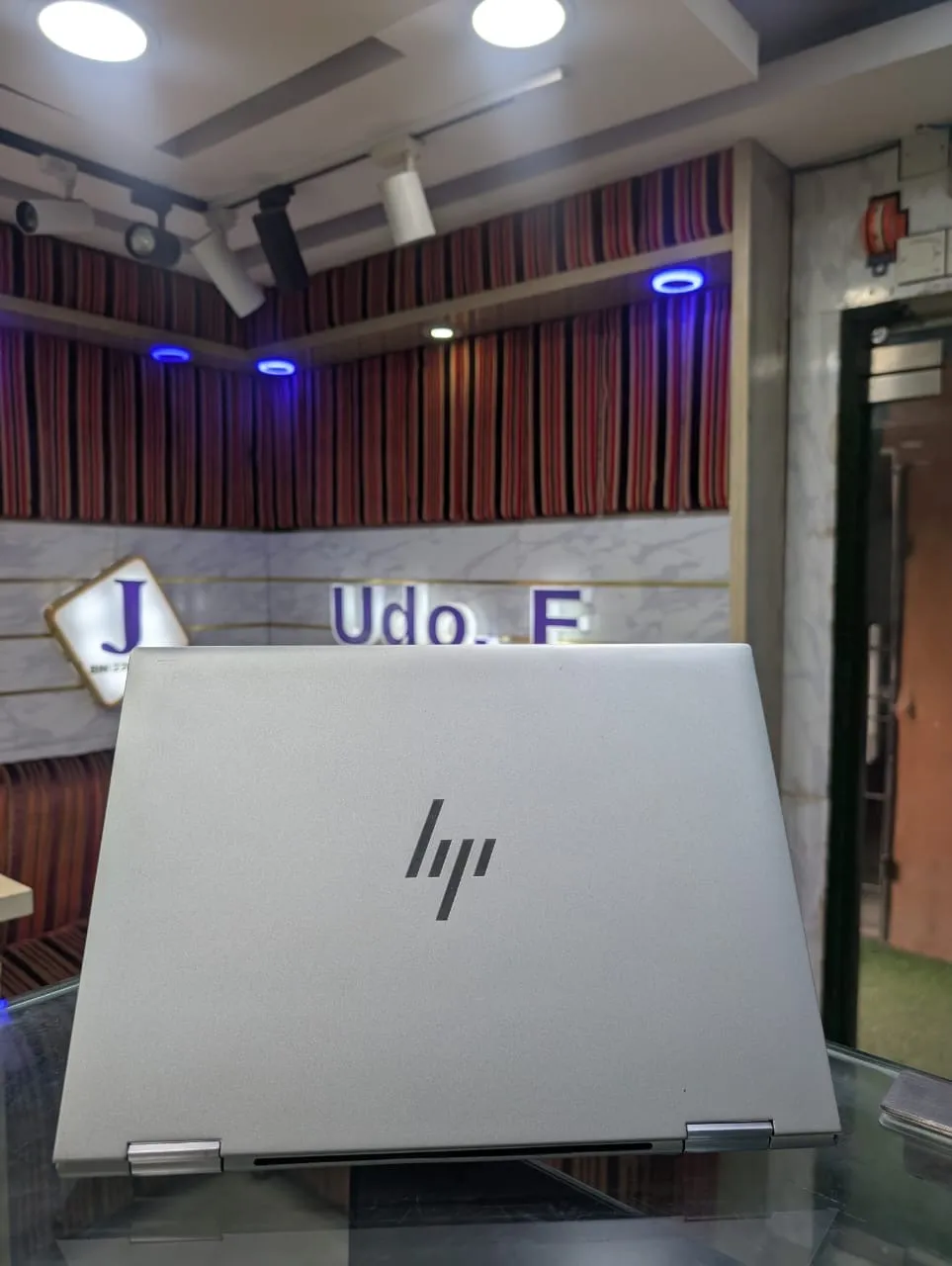 HP EliteBook x360 830 G8